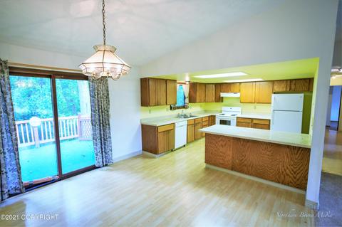 17308 Teklanika Dr, Eagle River, AK 99577 photo 9