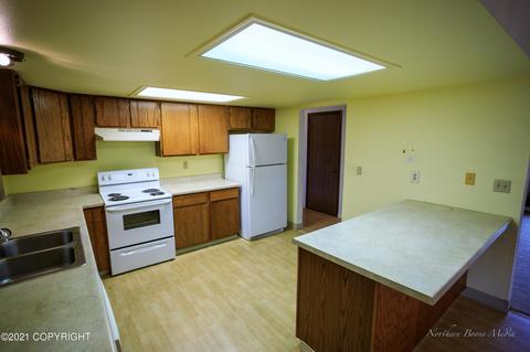 17308 Teklanika Dr, Eagle River, AK 99577 photo 10