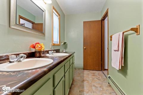 26066 Log Cabin Cir, Eagle River, AK 99577 photo 29