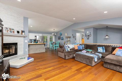 8827 Dome Cir, Eagle River, AK 99577 photo 6