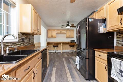 11020 Katlian Dr, Eagle River, AK 99577 photo 7