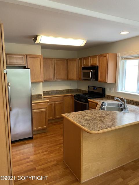 20232 Glacier Park Cir, Eagle River, AK 99577 photo 7