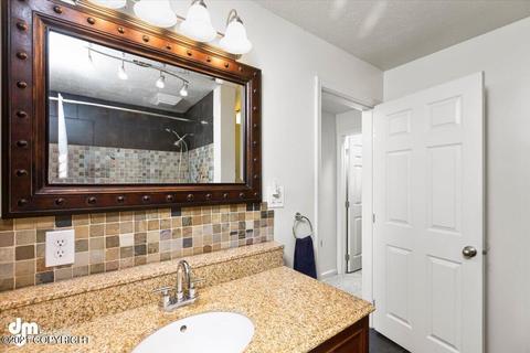 6601 E 10th Ave, Anchorage, AK 99504 photo 36