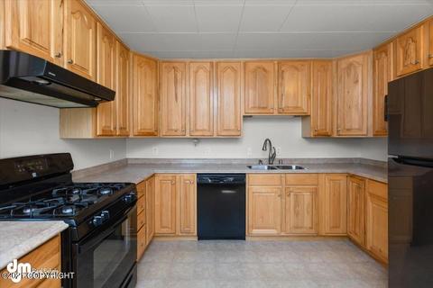 6601 E 10th Ave, Anchorage, AK 99504 photo 13