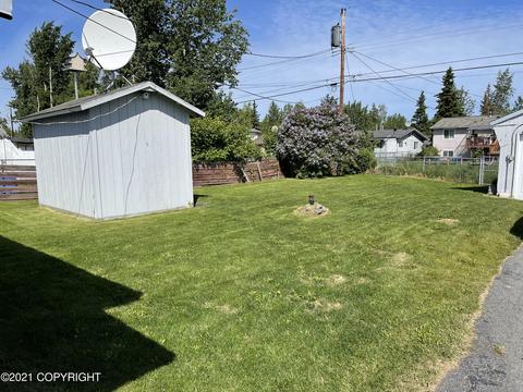 6601 E 10th Ave, Anchorage, AK 99504 photo 4