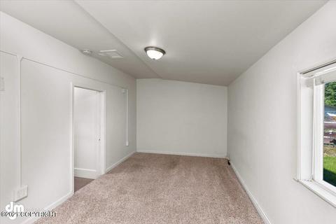 6601 E 10th Ave, Anchorage, AK 99504 photo 22