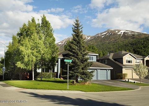 8741 Plumas Cir, Eagle River, AK 99577 photo 2