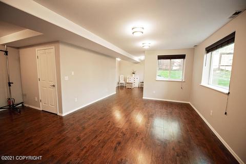 8741 Plumas Cir, Eagle River, AK 99577 photo 26