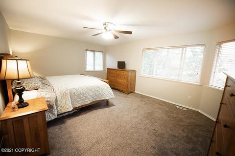 8741 Plumas Cir, Eagle River, AK 99577 photo 14