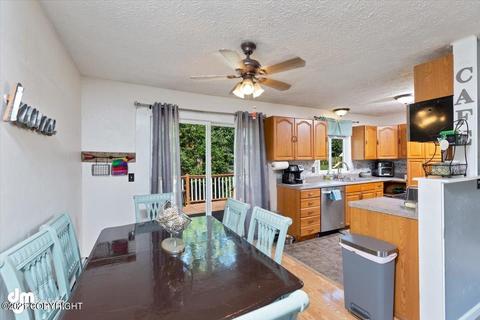 10847 Goodpaster Cir, Eagle River, AK 99577 photo 16