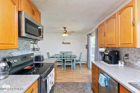 10847 Goodpaster Cir, Eagle River, AK 99577 photo 13