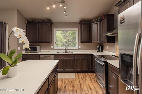 18847 Sarichef Loop, Eagle River, AK 99577 photo 9