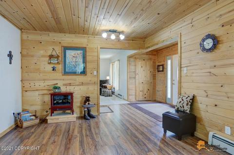 4030 E Ruth Dr, Wasilla, AK 99654 photo 8