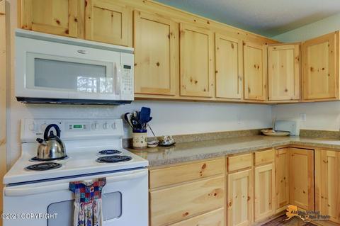 4030 E Ruth Dr, Wasilla, AK 99654 photo 12
