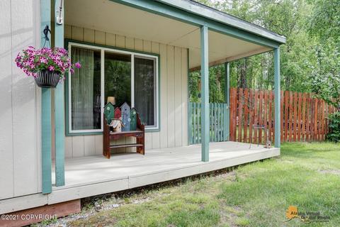 4030 E Ruth Dr, Wasilla, AK 99654 photo 3
