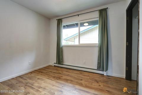 1906 Thunderbird Pl, Anchorage, AK 99503 photo 15