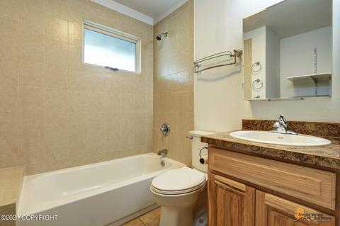 1906 Thunderbird Pl, Anchorage, AK 99503 photo 14
