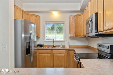 9203 Commons Pl # 2, Anchorage, AK 99502 photo 9