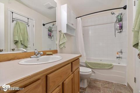 9203 Commons Pl # 2, Anchorage, AK 99502 photo 20