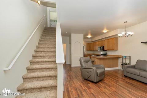 9203 Commons Pl # 2, Anchorage, AK 99502 photo 4