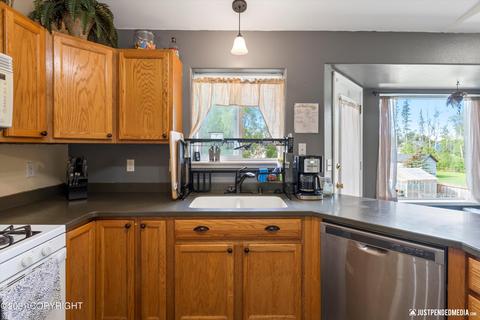 1673 E Hidden Ranch Loop, Palmer, AK 99645 photo 23