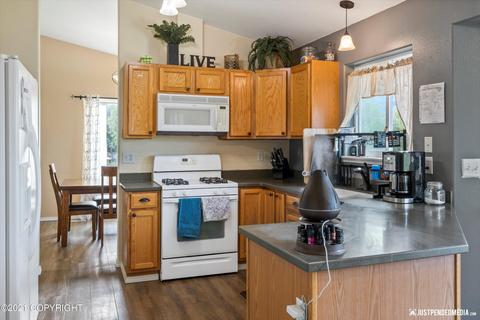 1673 E Hidden Ranch Loop, Palmer, AK 99645 photo 17