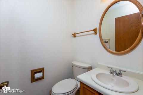 7820 Evander Dr, Anchorage, AK 99518 photo 27