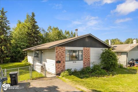 3236 E 17th Ave, Anchorage, AK 99508 photo 1