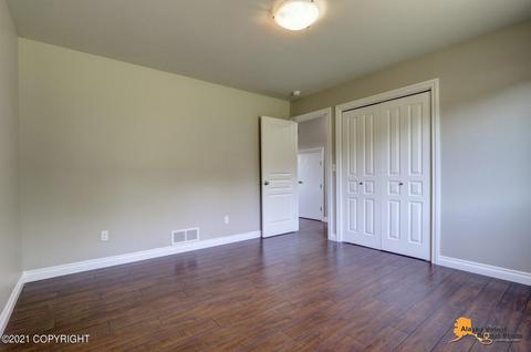 5817 Big Bend Loop, Anchorage, AK 99502 photo 22
