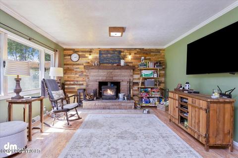 17229 S Juanita Loop, Eagle River, AK 99577 photo 4