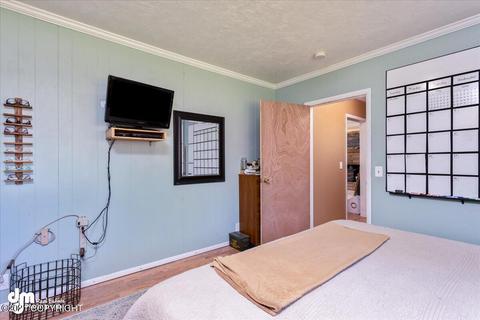 17229 S Juanita Loop, Eagle River, AK 99577 photo 13