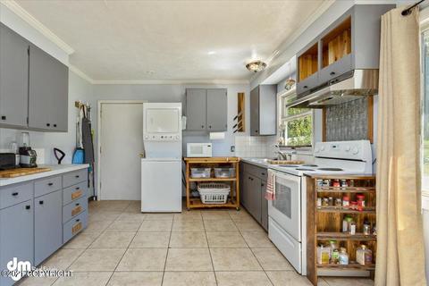 17229 S Juanita Loop, Eagle River, AK 99577 photo 6
