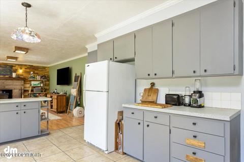 17229 S Juanita Loop, Eagle River, AK 99577 photo 8