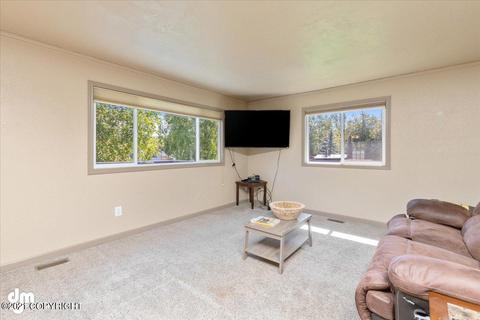 3749 Henderson Loop, Anchorage, AK 99507 photo 8