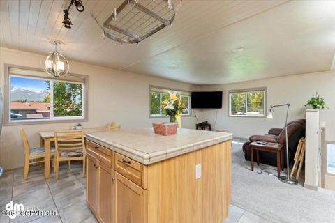 3749 Henderson Loop, Anchorage, AK 99507 photo 10