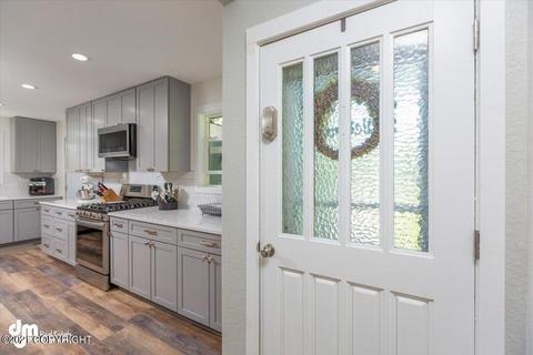 14523 Terrace Ln, Eagle River, AK 99577 photo 3