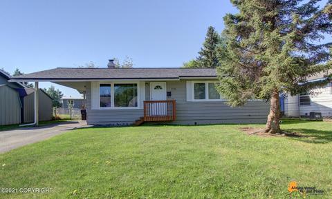 3136 E 17th Ave, Anchorage, AK 99508 photo 1