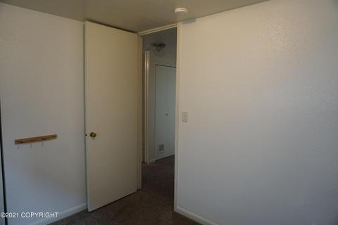 5902 Miley Dr, Anchorage, AK 99504 photo 11