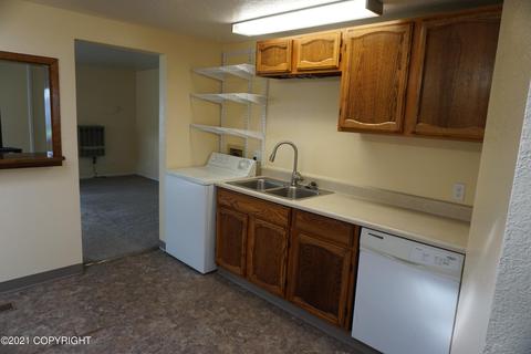5902 Miley Dr, Anchorage, AK 99504 photo 3