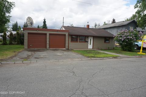 5902 Miley Dr, Anchorage, AK 99504 photo 2