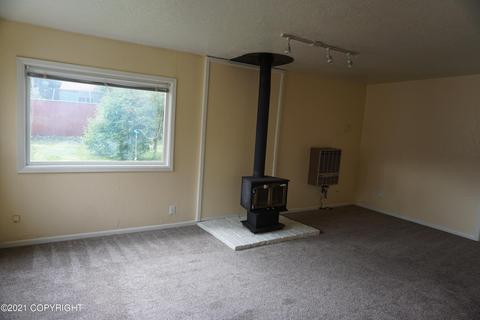 5902 Miley Dr, Anchorage, AK 99504 photo 7