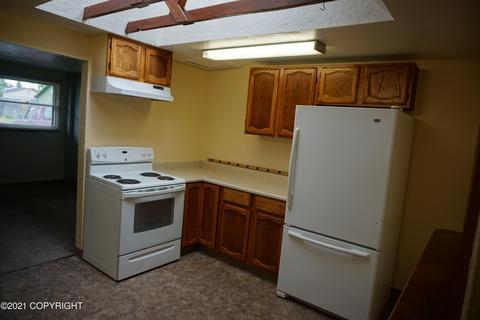 5902 Miley Dr, Anchorage, AK 99504 photo 4