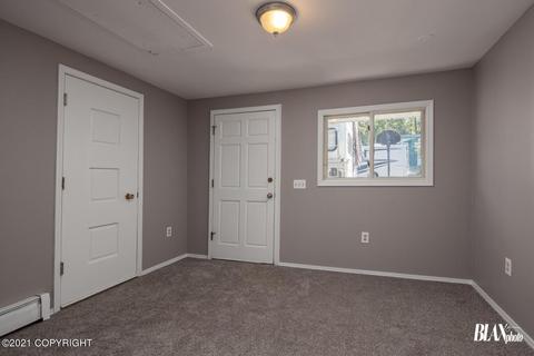10962 Iditarod Cir, Eagle River, AK 99577 photo 35