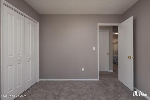 10962 Iditarod Cir, Eagle River, AK 99577 photo 31