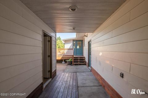 10962 Iditarod Cir, Eagle River, AK 99577 photo 7