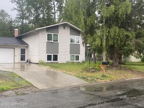 6701 Foothill Dr, Anchorage, AK 99504 photo 1