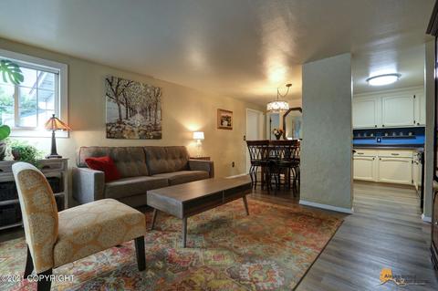 1502 Twining Dr, Anchorage, AK 99504 photo 7