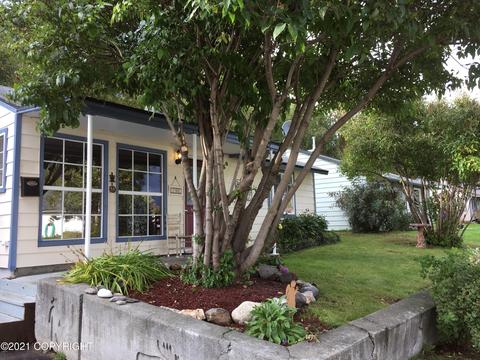 1502 Twining Dr, Anchorage, AK 99504 photo 3