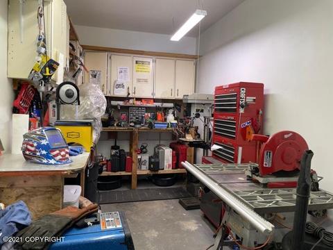 8746 Inyo Cir, Eagle River, AK 99577 photo 39