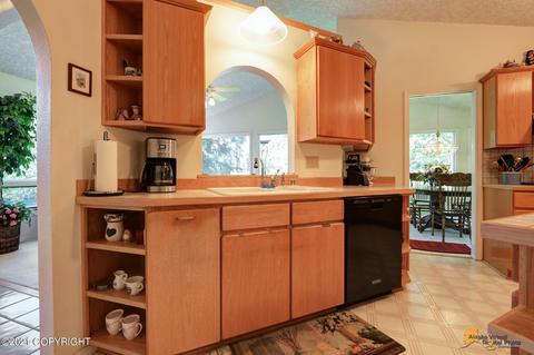 10339 Stewart Dr, Eagle River, AK 99577 photo 13